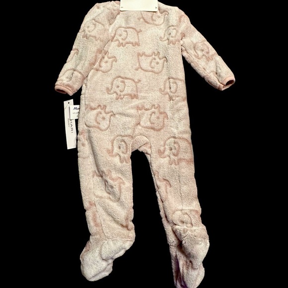 Infant Girl Bodysuit Sleeper - Size 6-9 - NWT - Picture 2 of 5